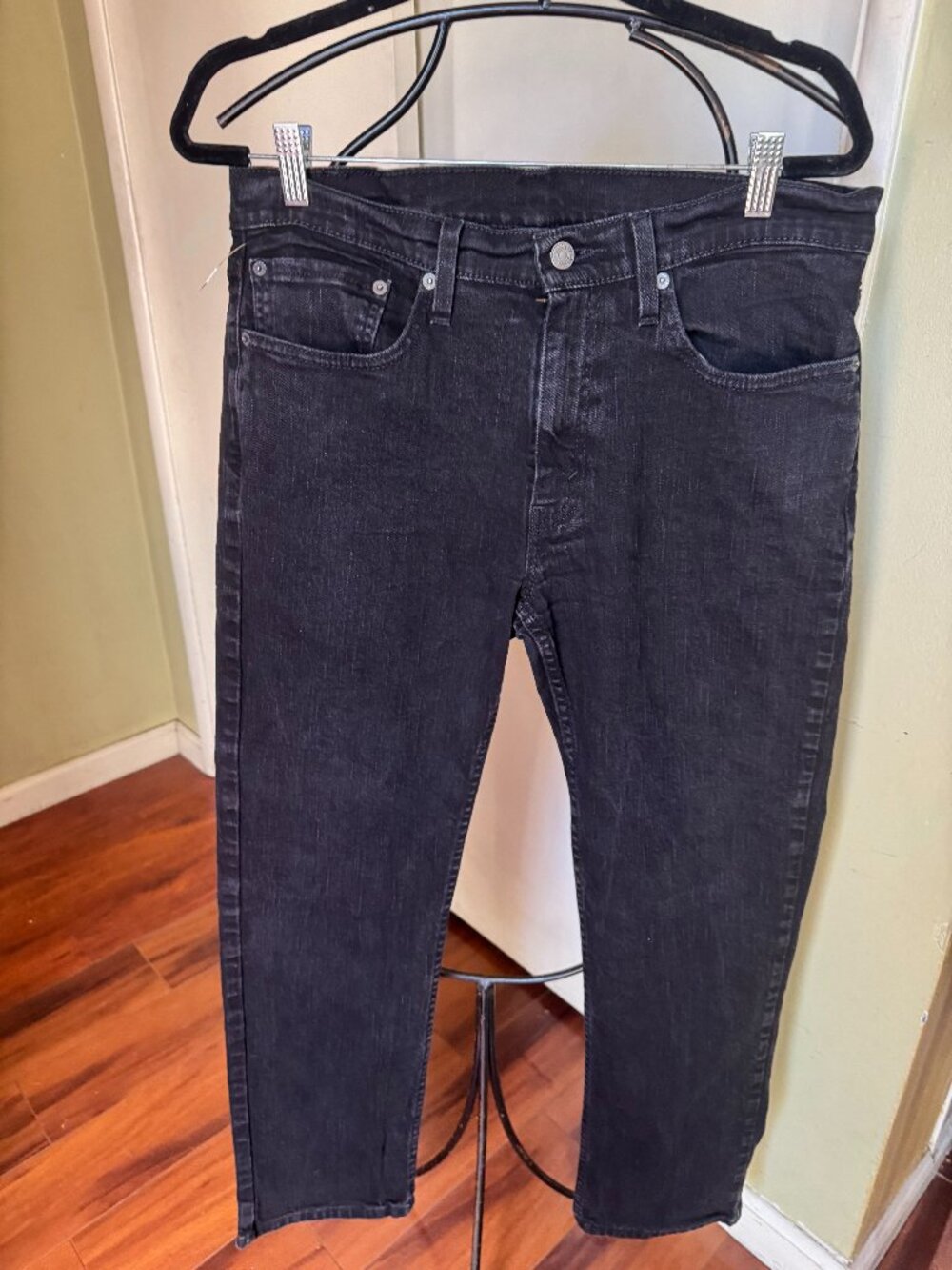 LEVIS 514 SIZE 34 X 30 BLACK COLOR WATERLESS STRETCH